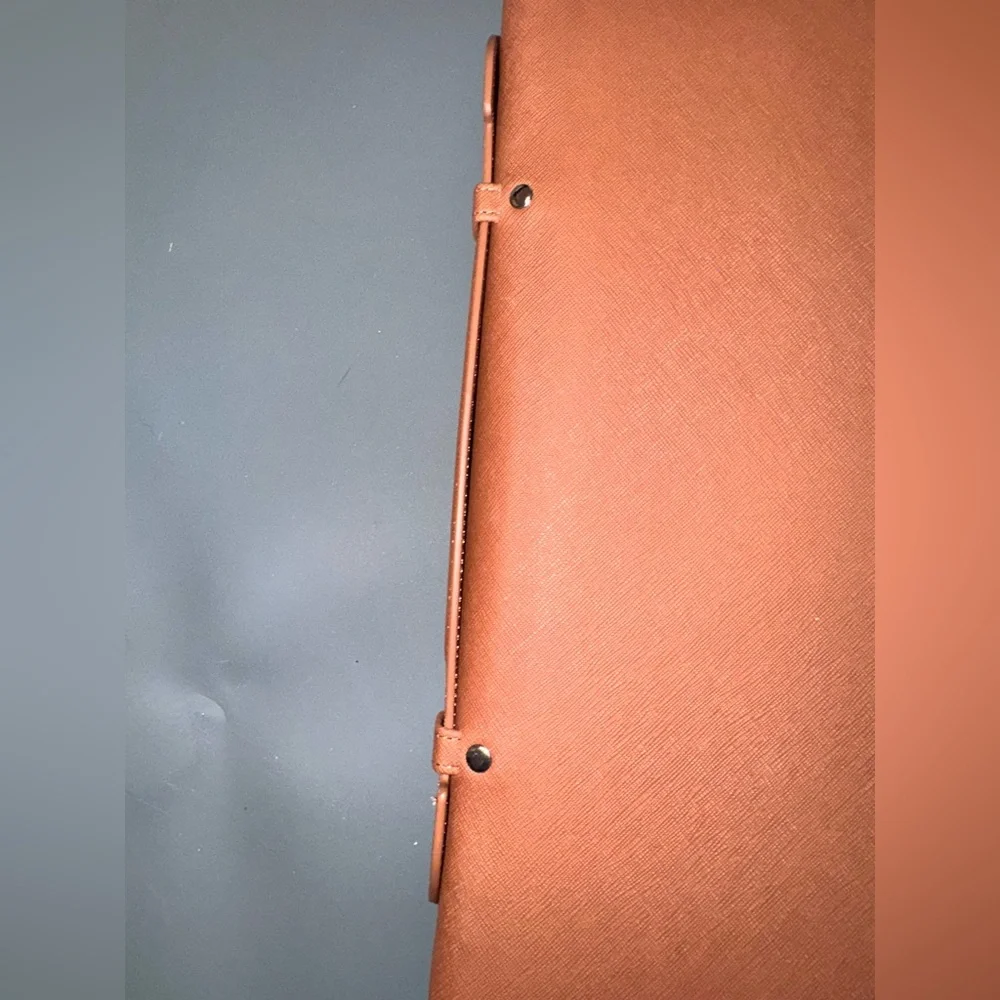 N/A stylish brown